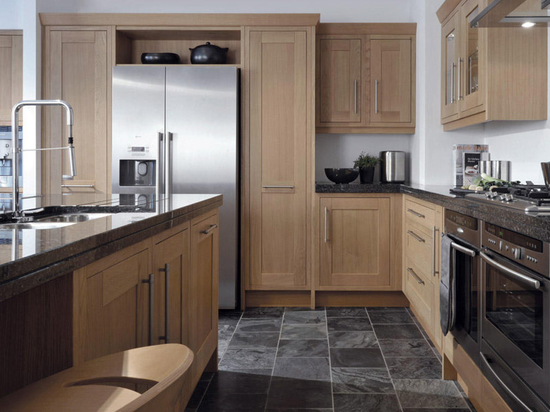 Milton Oak Classic Kitchen Designs - Ayrshire